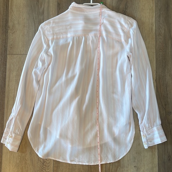 Loft Button Up - Picture 4 of 6